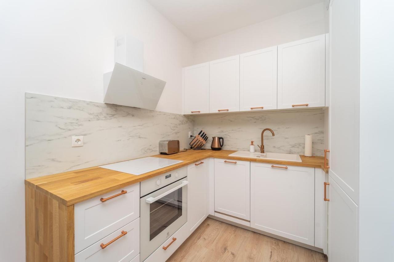 Nadmorski Dwor - Green Apartment Gdańsk Eksteriør billede